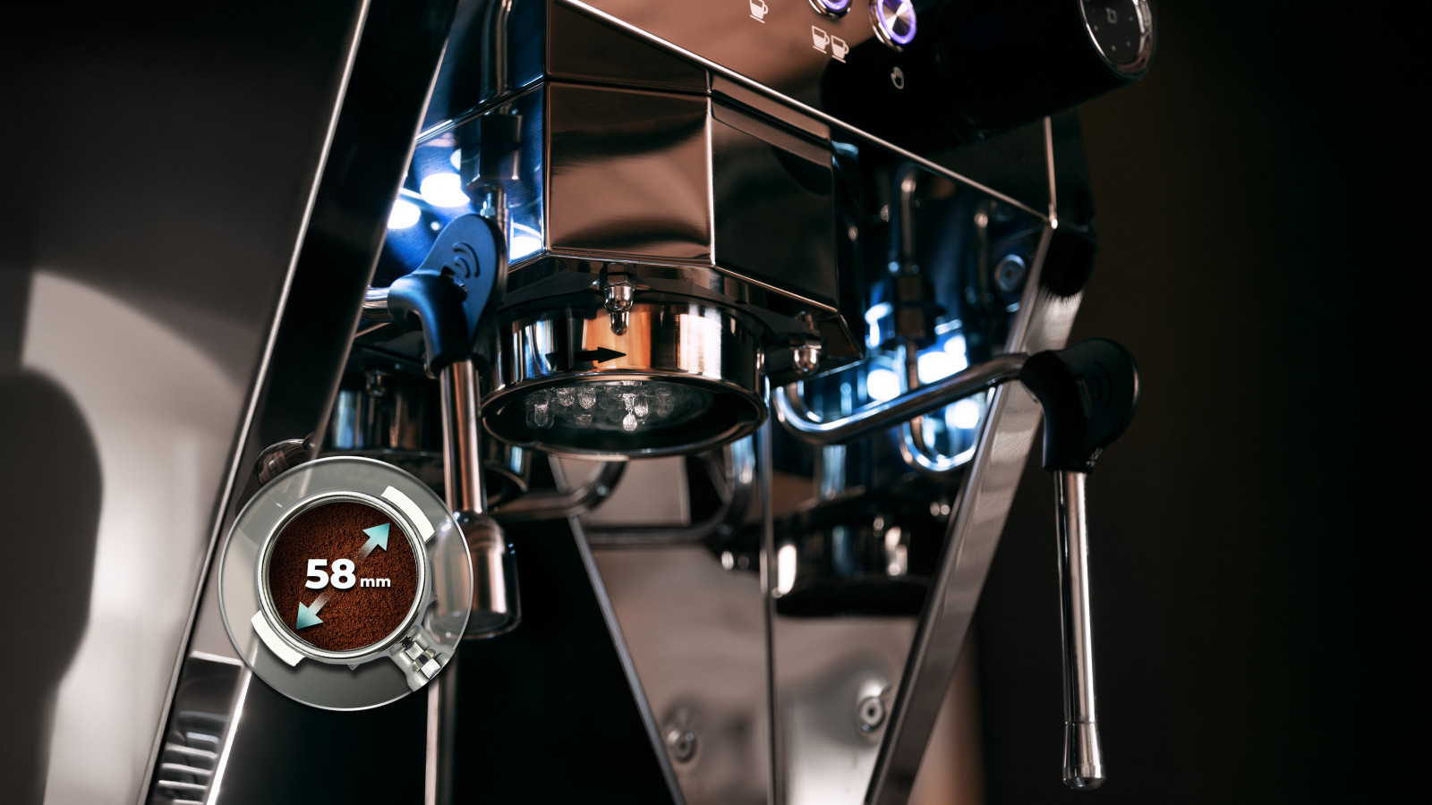 Doble función: Haz café y utiliza el vaporizador al mismo tiempo.	Manómetro: mide la presión de extracción del café para un mayor control del proceso.	Vaporizador profesional de 4 salidas.