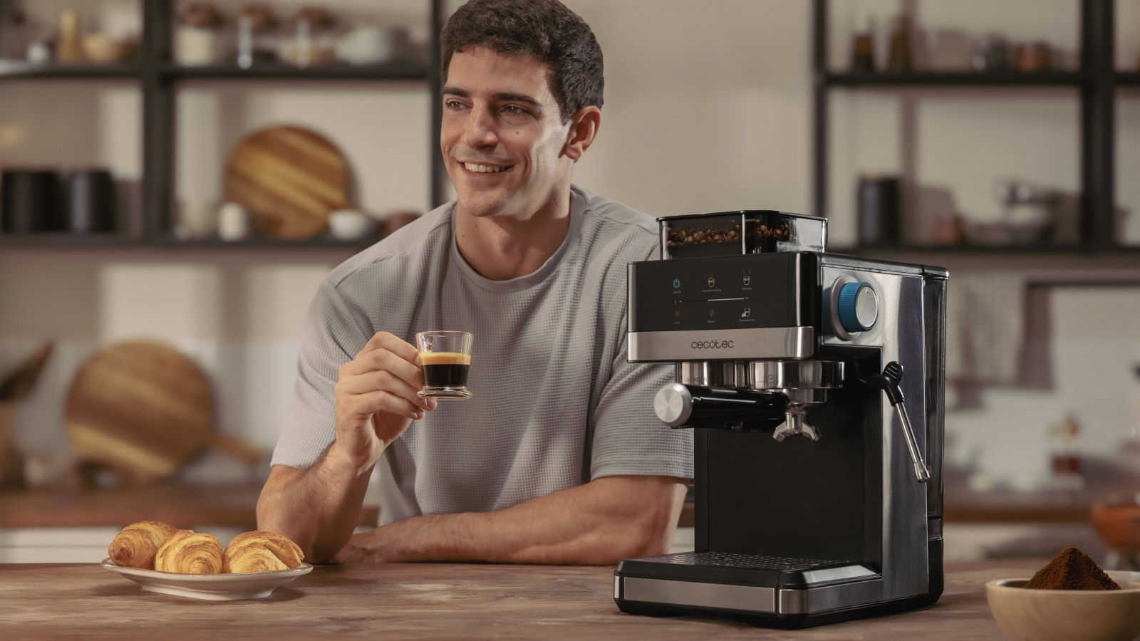 La protección contra sobrecalentamiento garantiza la tranquilidad de saber que tu cafetera está diseñada para un uso seguro y duradero.