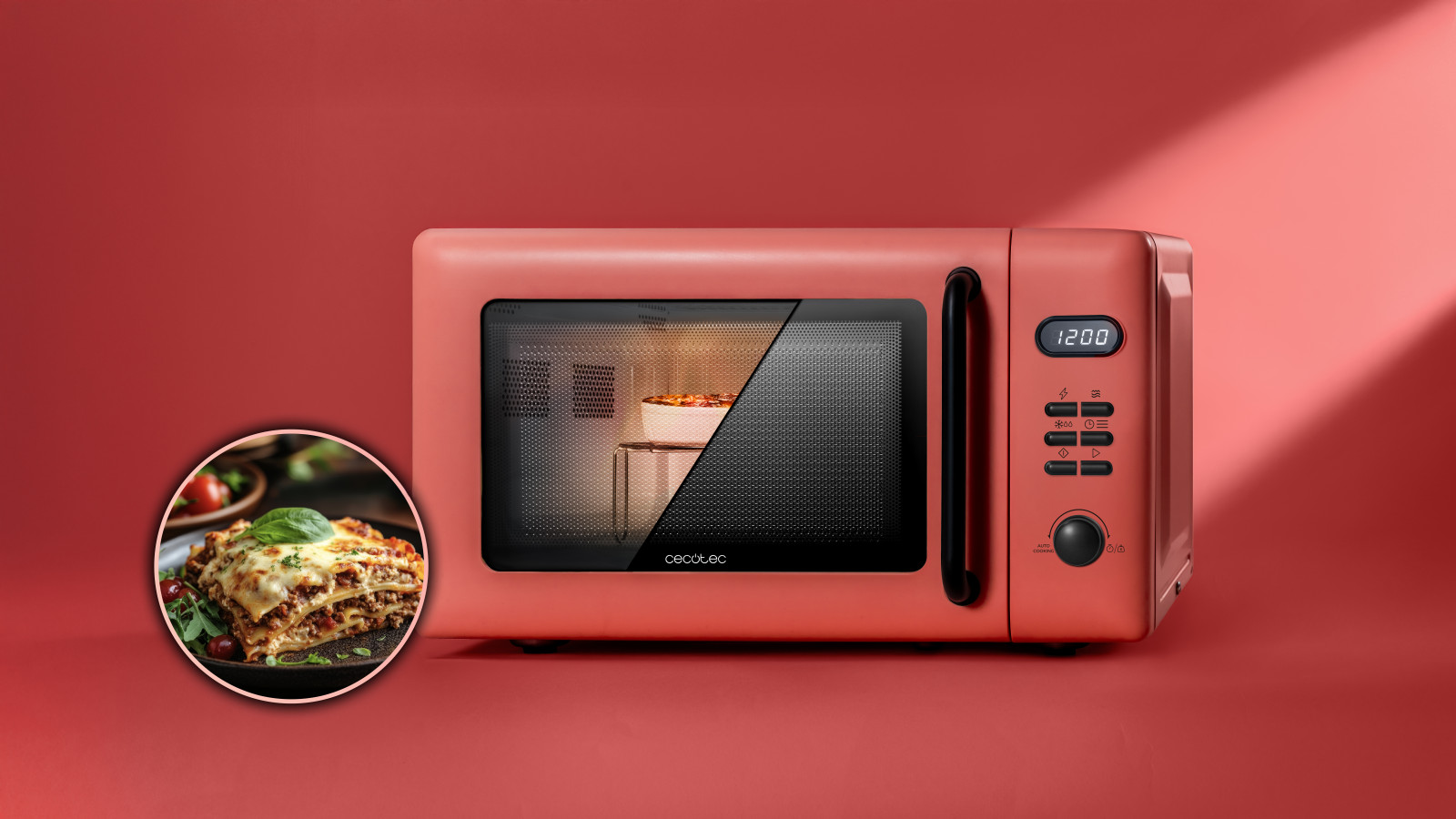 Grill de 800W: Microondas que no solo calienta, sino que también gratina y dora tus platos favoritos con su potente grill de 800W. Resultados crujientes y deliciosos.