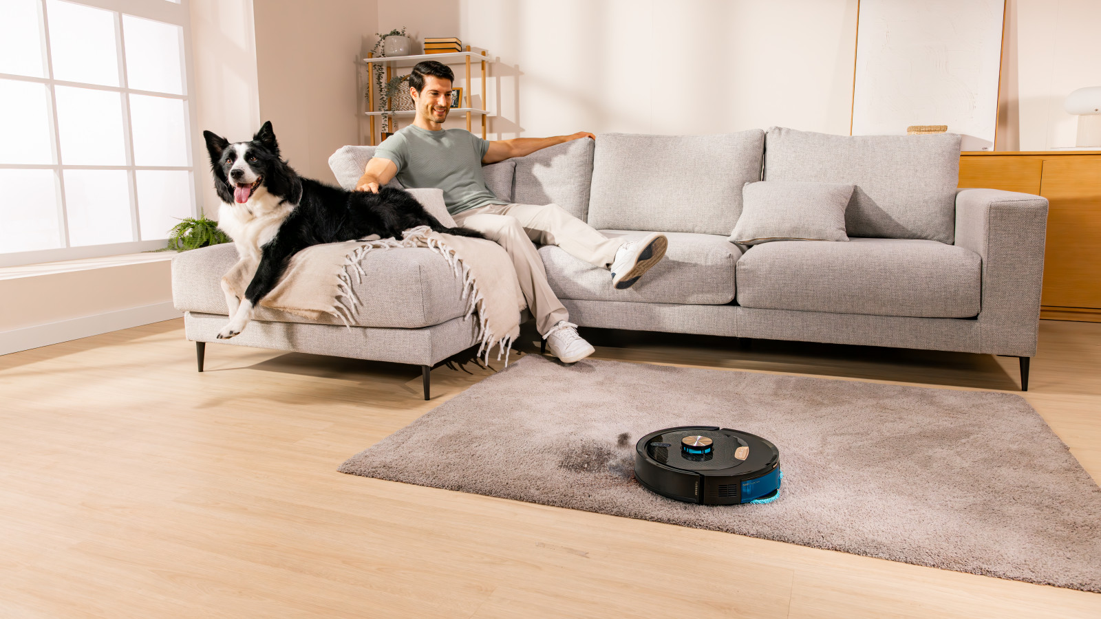 Conexión rápida y estable: vincula fácilmente con tus dispositivos gracias a Bluetooth y WiFi de doble banda (2,4 y 5 GHz), facilitando el control y la programación desde cualquier lugar.