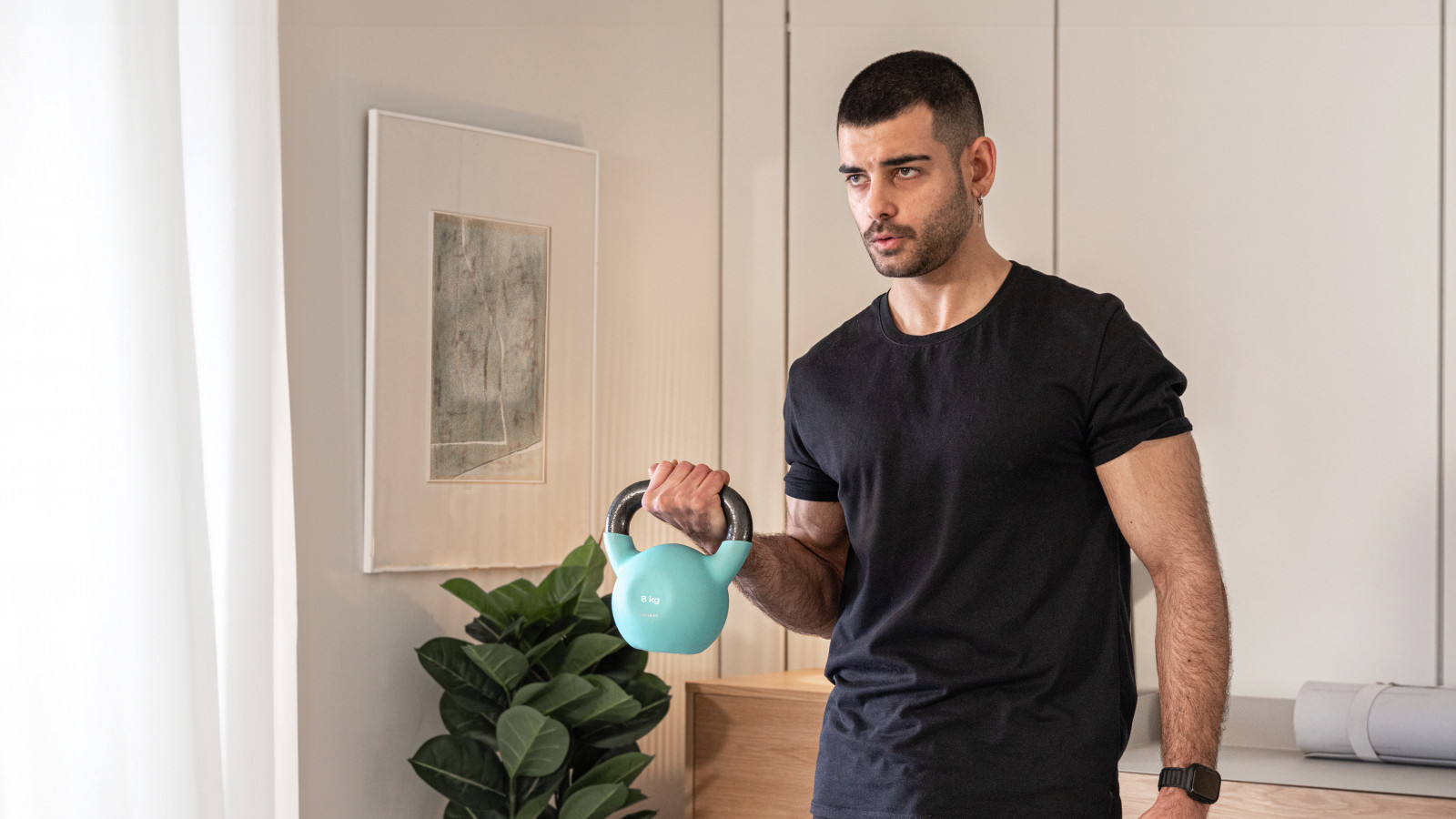 Tonifica tus músculos: la pesa rusa Kettlebell de hierro fundido es idónea para poner a tono tus músculos.