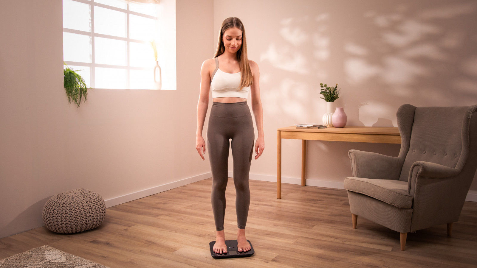 La báscula "Surface Precision HealthySmart" es la aliada perfecta para quienes buscan precisión y tecnología en el control de su salud.