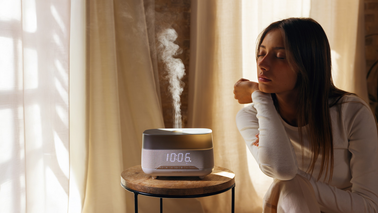Difusor de aromas con una gran capacidad de 300 ml que permite su uso de manera prolongada sin tener que rellenar el depósito.