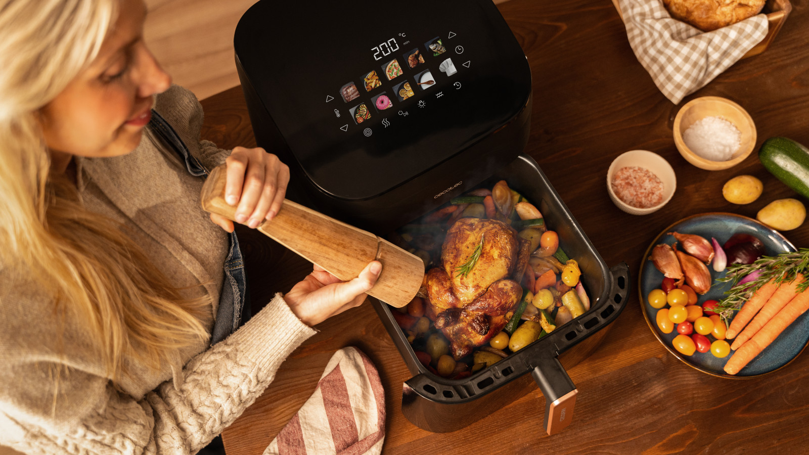Marca tus carnes con la placa Grillin Style y consigue el punto perfecto en tus cortes de carne favoritos. Prepara las pizzas más auténticas en su plancha y consigue masas únicas crujientes y doradas.