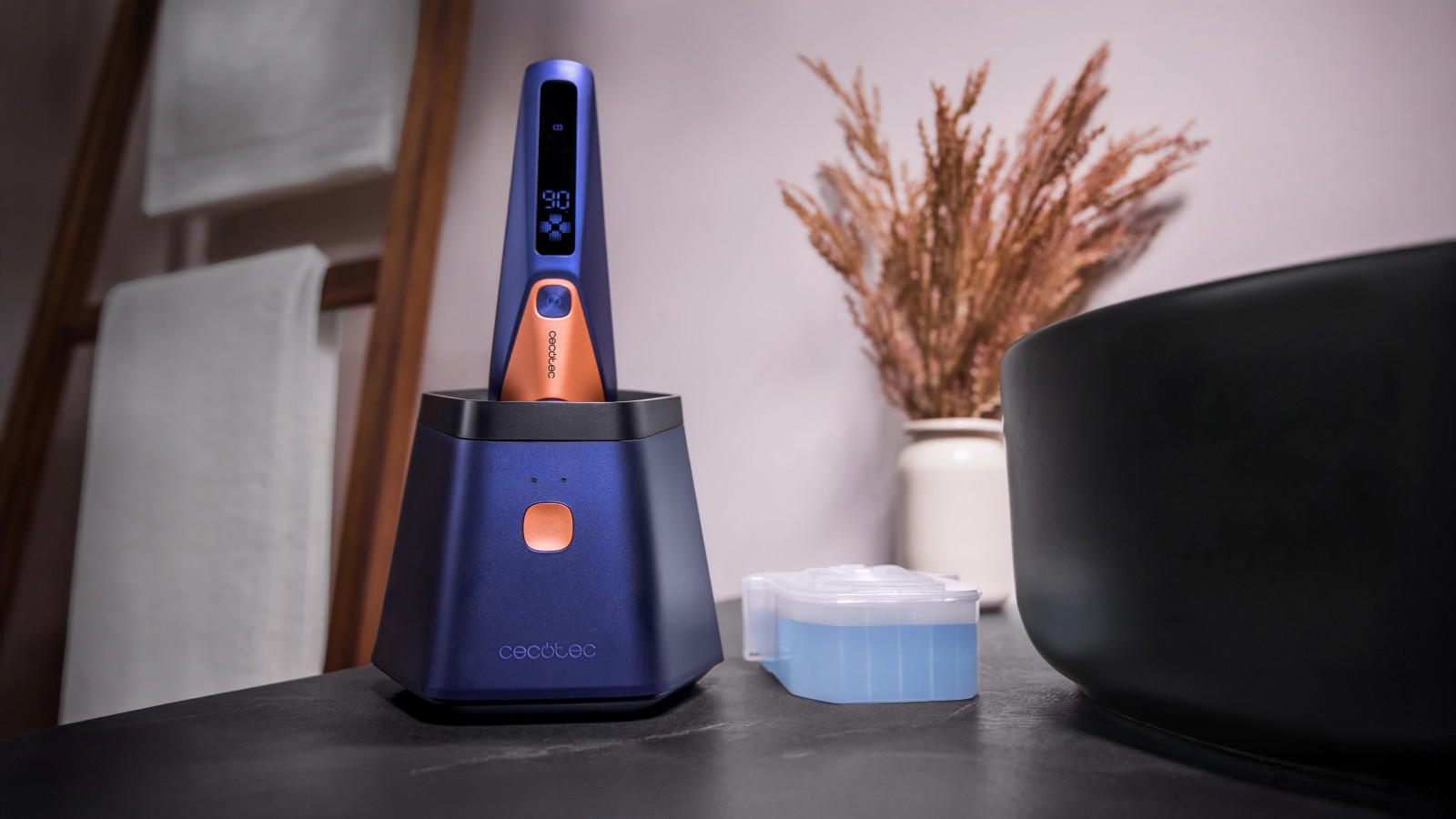 PrecisionCare Saphire Pro, la afeitadora rotativa que revoluciona tu rutina de cuidado personal.