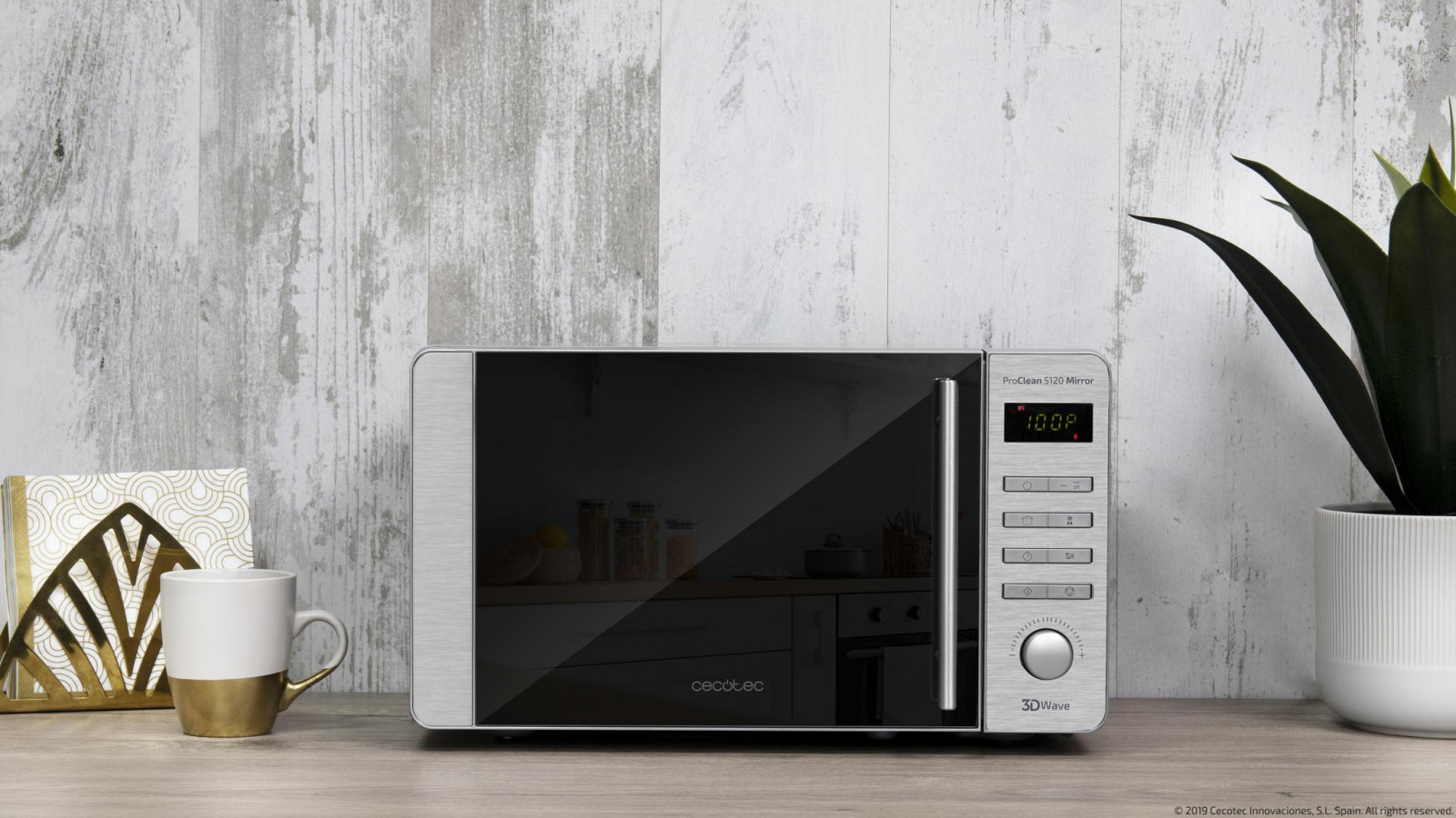 8 programas predeterminados para diferentes alimentos; pantalla LED con reloj que muestra el tiempo de cocinado y la hora