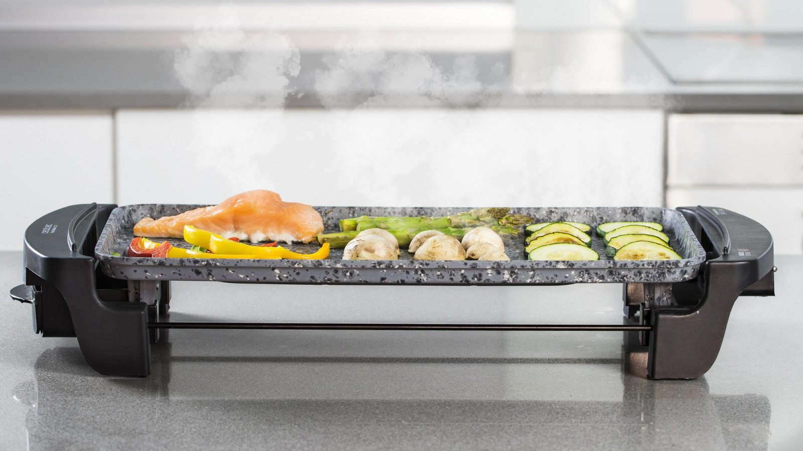 Plancha Grill eléctrica de gran potencia 1600W para un cocinado rápido.