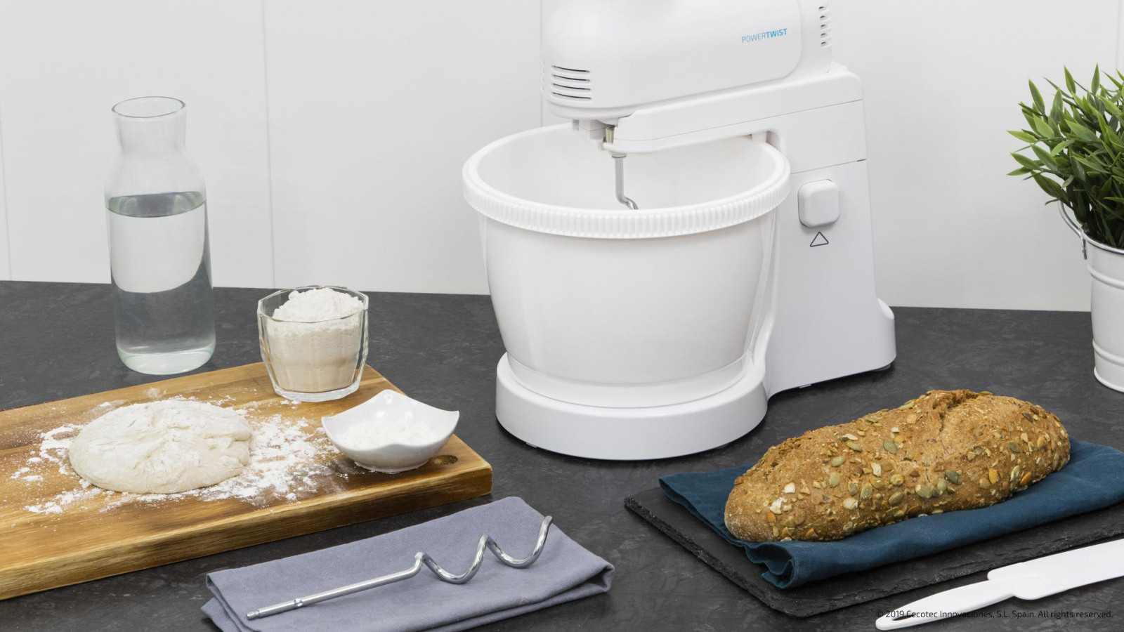 Espátula de repostería para ayudar en la preparación.