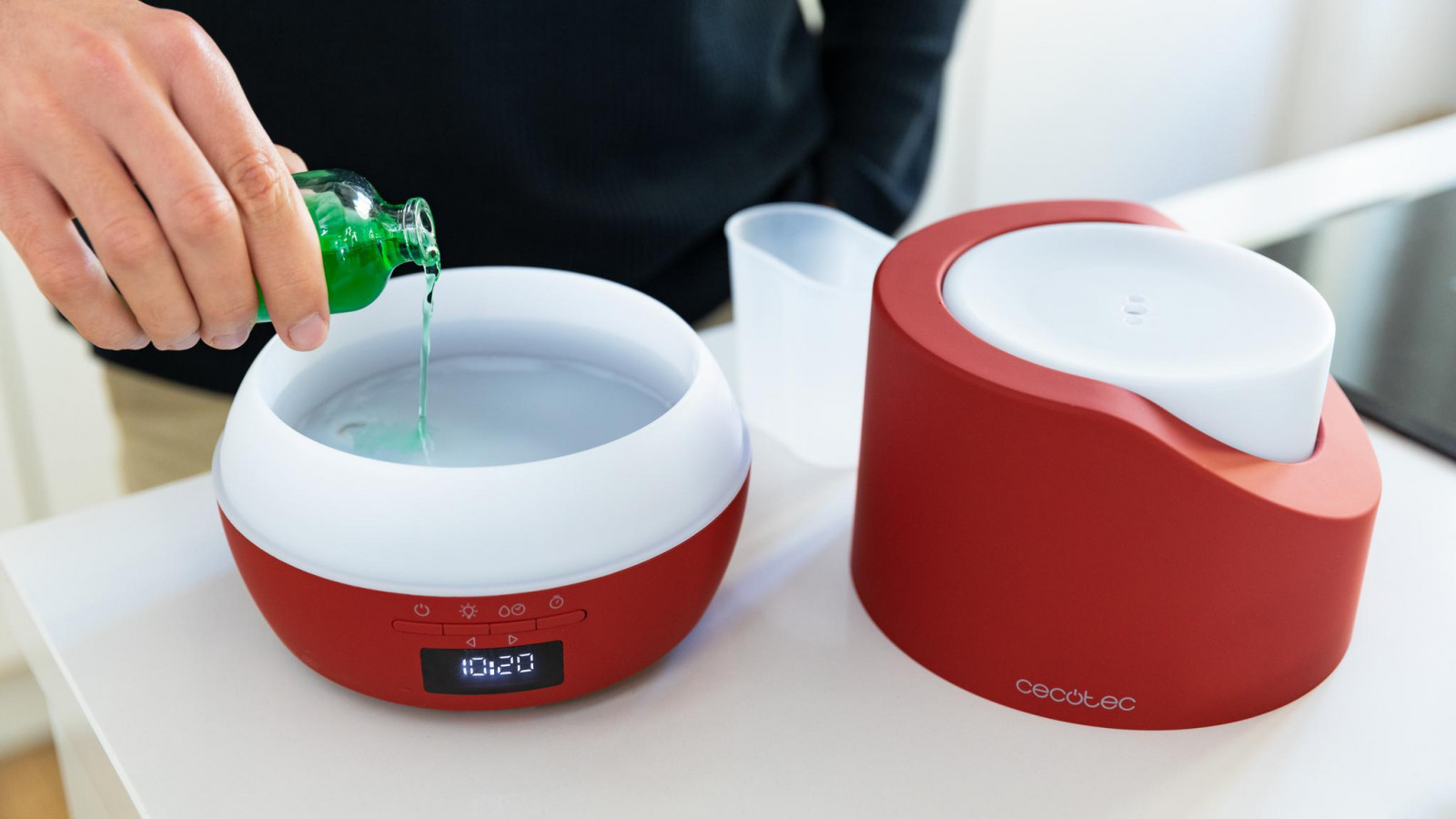 Difusor de aromas con una gran capacidad de 500 ml que permite su uso de manera prolongada sin tener que rellenar el depósito.