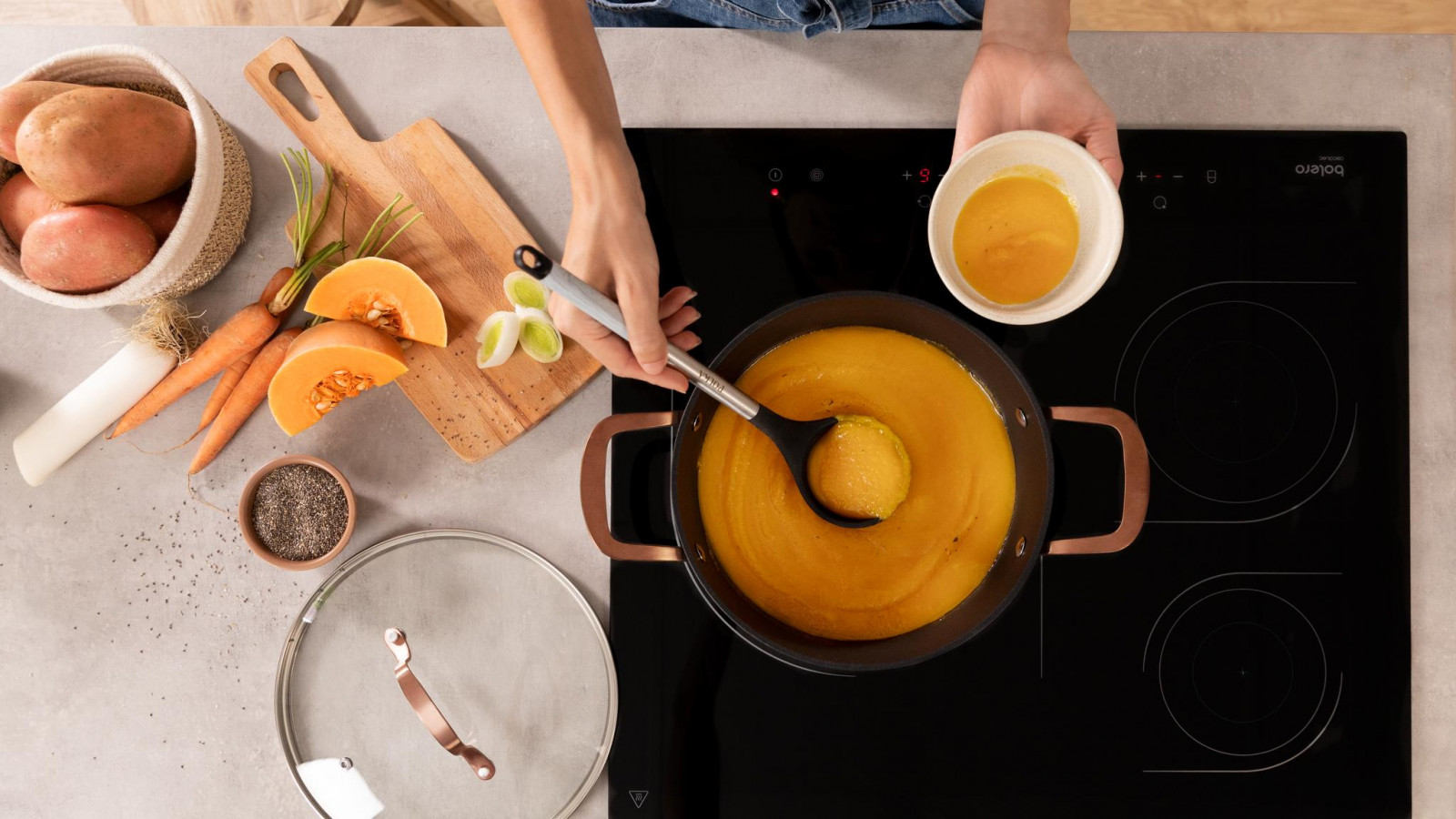 Revestimiento antiadherente Platinum Plus Teflon® Nonstick Coating, 100 % libre de PFOA.