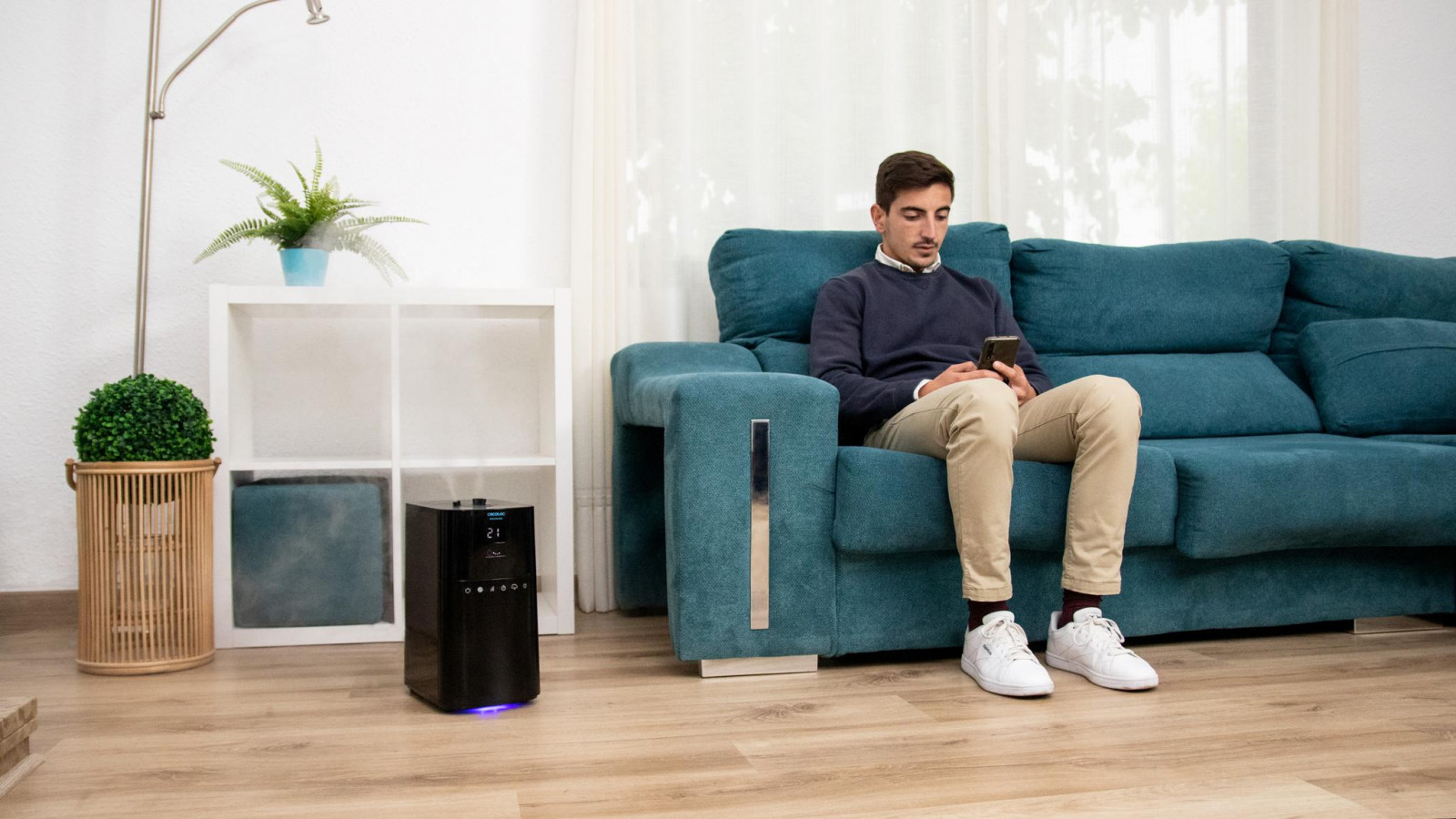 Gran humidificación máxima de 400 ml/h, lo que supone un total de 9,6 litros de agua al día con los que mejorará la calidad del ambiente de tu hogar.