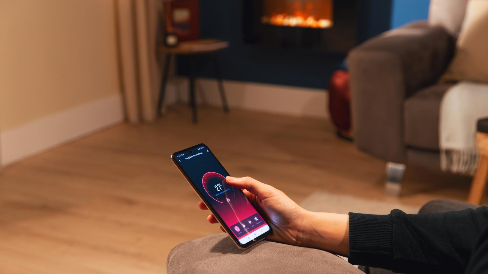 Gran potencia máxima de 2000 W que permite calentar toda una habitación y mantener el calor en la misma.