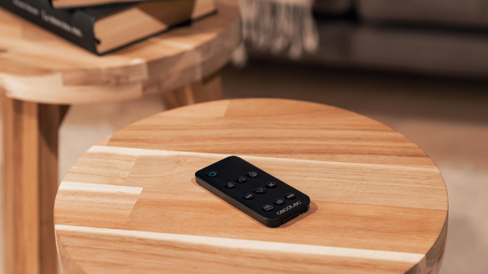 Su control por Wi-Fi mediante un Smartphone y su App ?Cecotec?