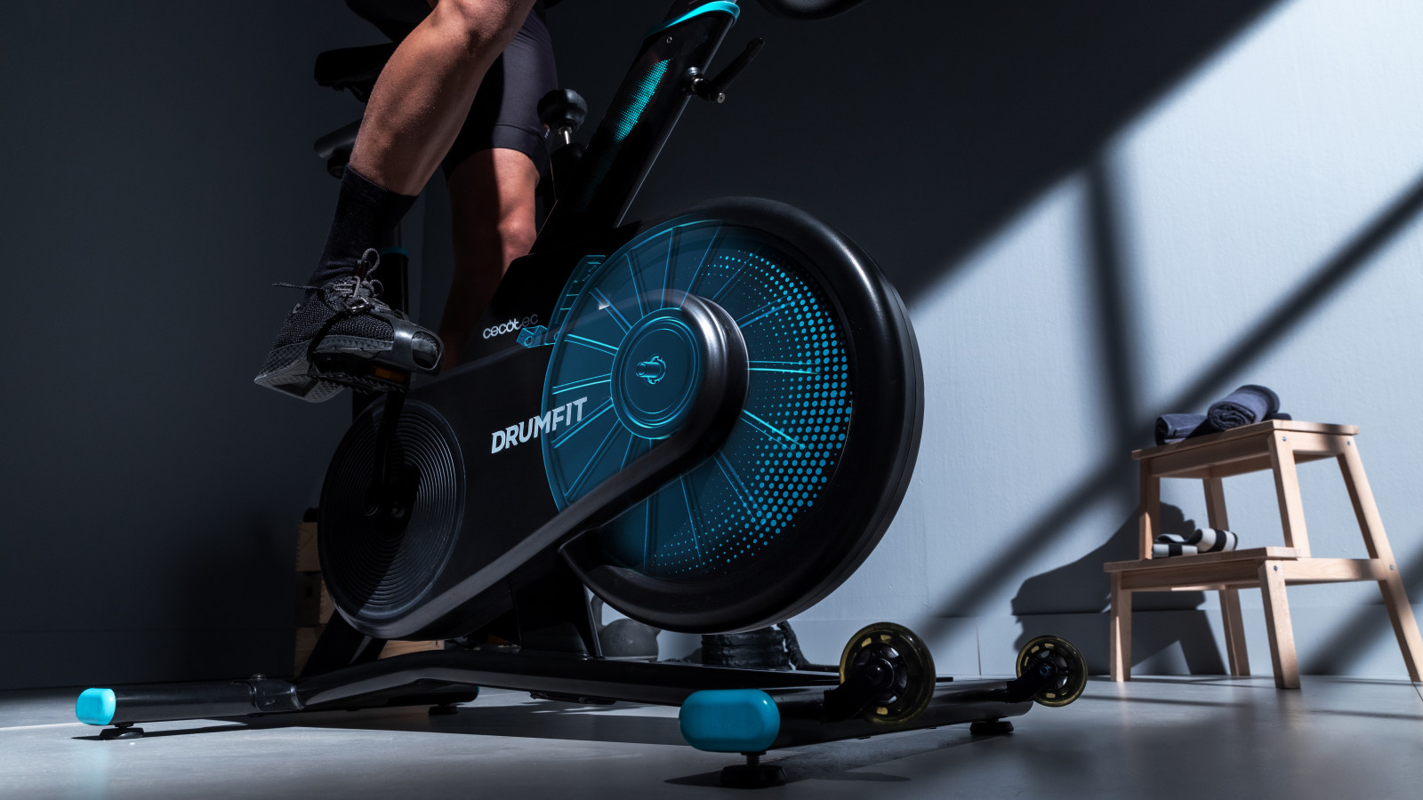MagnetSystem: sistema de resistencia magnética  que proporciona una sensación de pedaleo fluido y natural, minimizando el mantenimiento y el ruido.