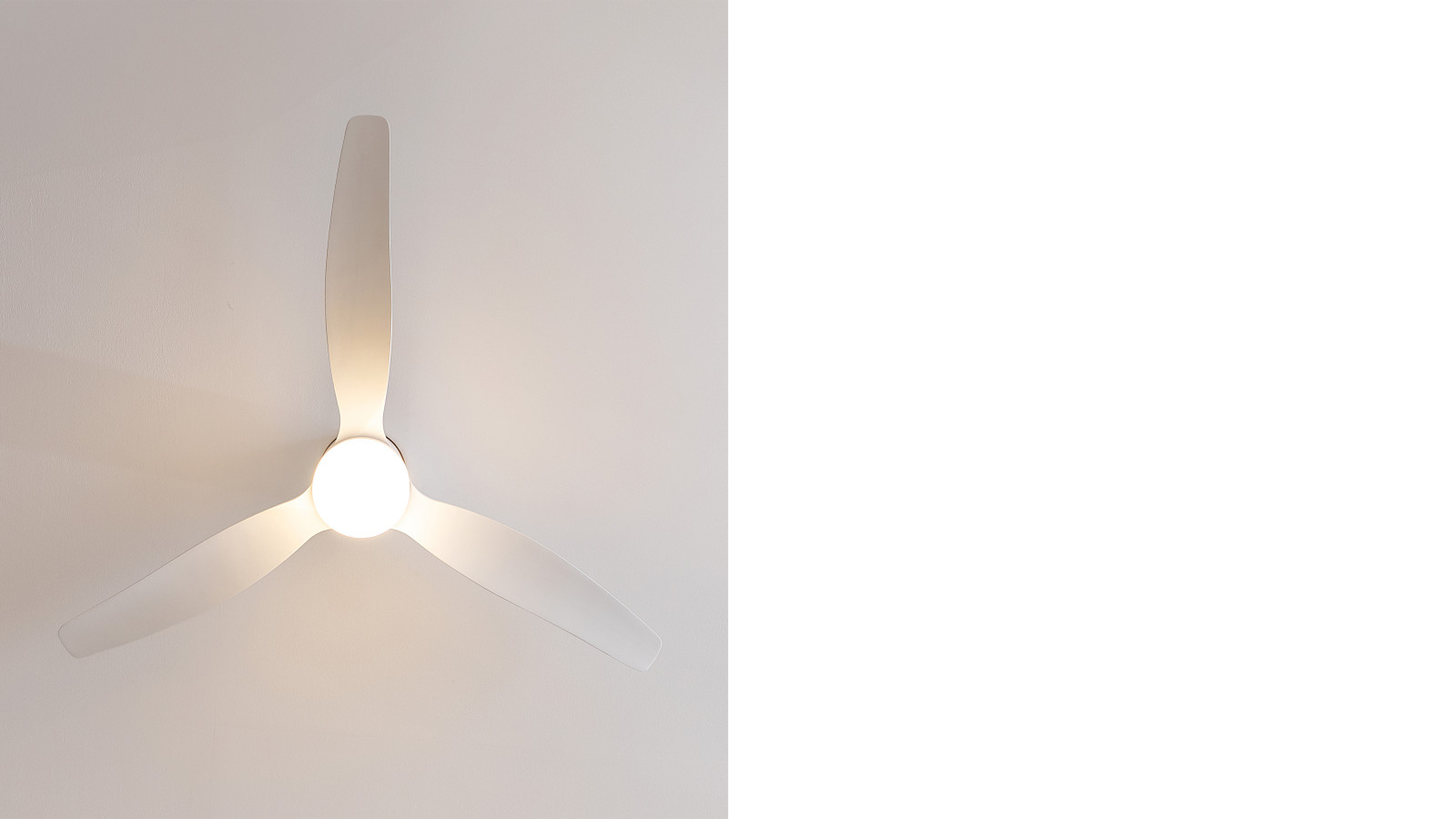 Perfecto para su uso en exteriores, el ventilador posee una certificación IP44 que muestra su gran protección por lo que se puede hacer uso del ventilador tanto en el interior como en el exterior.