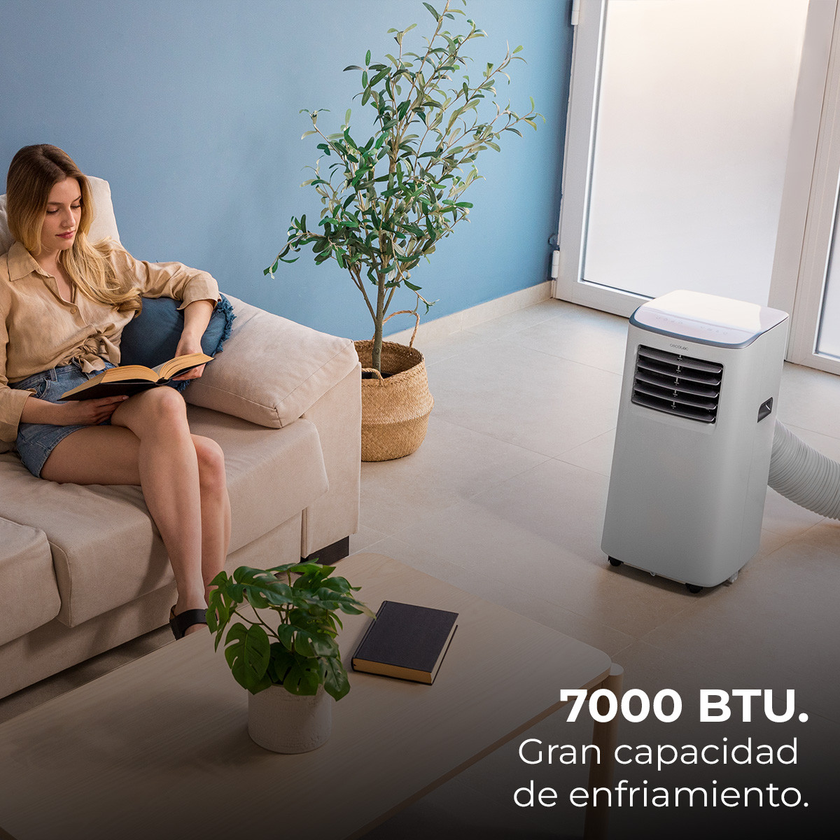 Aire acondicionado portátil con una gran capacidad de enfriamiento de 7000 BTU. Dicha capacidad facilita conseguir la temperatura deseada en la estancia de manera rápida y eficaz. Su gran área de cobertura de entre 15 m² y 20 m², dependiendo de la altura y la morfología de la estancia, permite adaptar y modificar la temperatura de la estancia a los grados deseados.