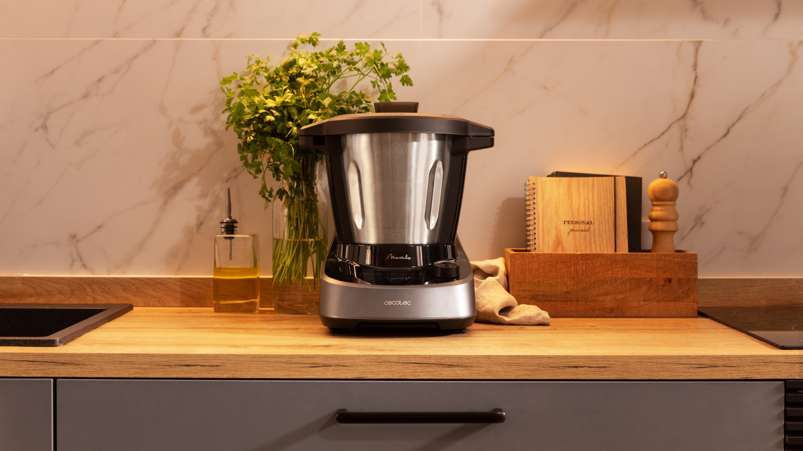 App Mambo: con miles de recetas guiadas paso a paso para cocinar desde donde quieras.