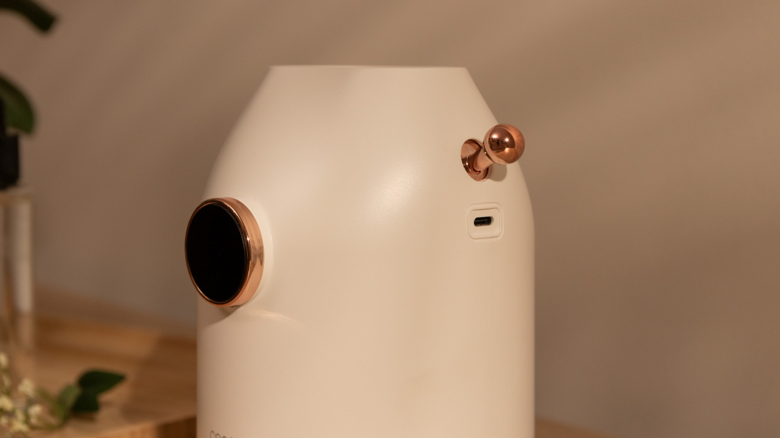 Potente batería: utiliza tu difusor inalámbrico durante un largo tiempo gracias a su batería de 5000mAH que ofrece una gran autonomía.