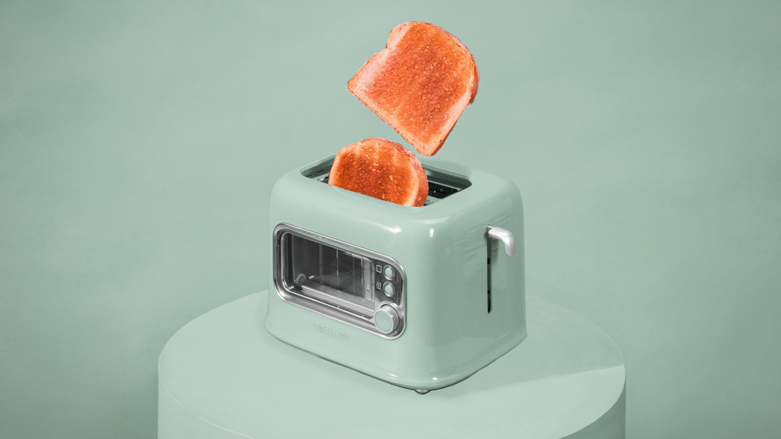 2 ranuras extra anchas: introduce panes gruesos o de gran tamaño y disfruta de un desayuno completo. Sistema de autocentrado: tostadas perfectas por ambas caras gracias al sistema de autocentrado de tu tostador.