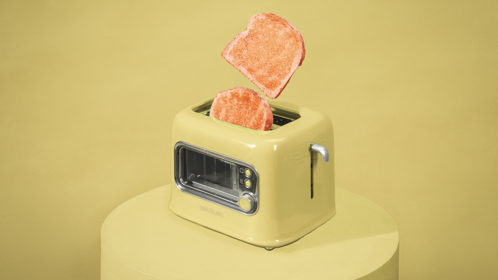 2 ranuras extra anchas: introduce panes gruesos o de gran tamaño y disfruta de un desayuno completo. Sistema de autocentrado: tostadas perfectas por ambas caras gracias al sistema de autocentrado de tu tostador.