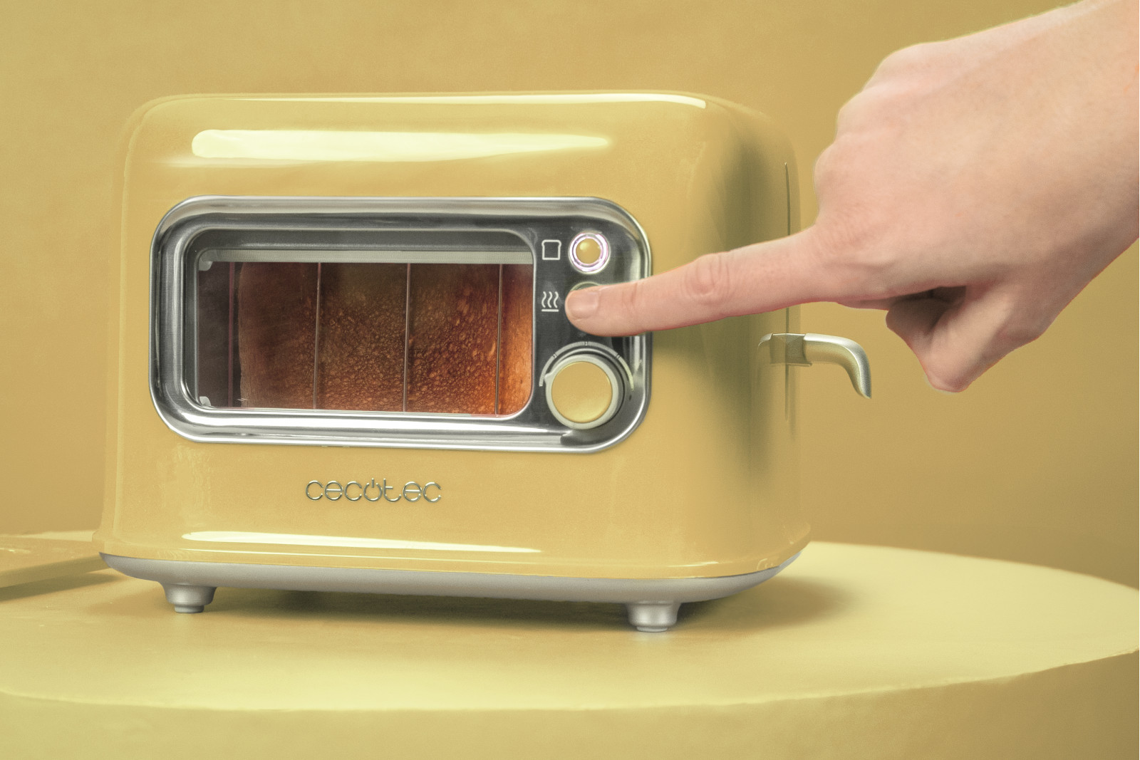 Controla el proceso: el diseño único de visualización de tostado permite controlar el proceso de tostado con precisión. Apagado y pop-up automático: el tostador saca la tostada de forma automática al inicio y fin del programa.