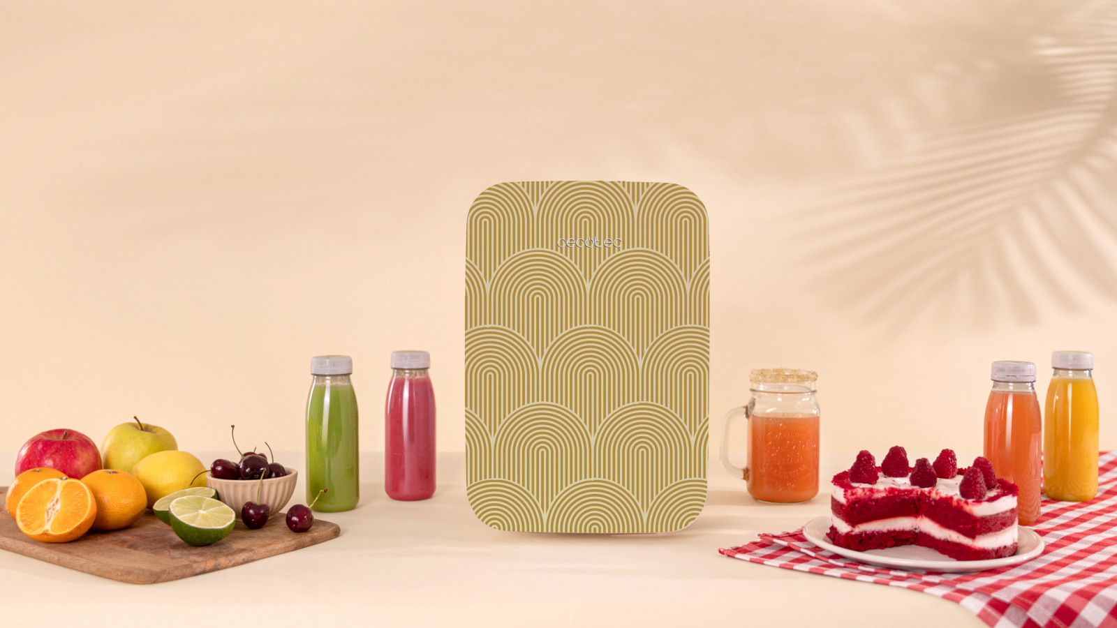 Capacidad de 10 litros para que almacenes bebidas, alimentos o aquello que desees.