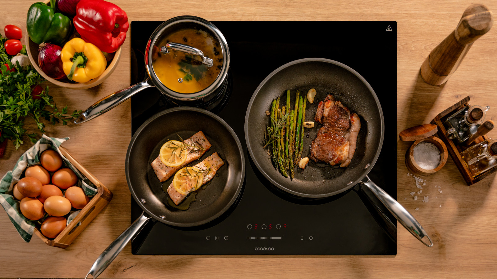 3 zonas de cocción: prepara varios platos simultáneamente, ahorrando tiempo y permitiéndote disfrutar más de tus comidas caseras.