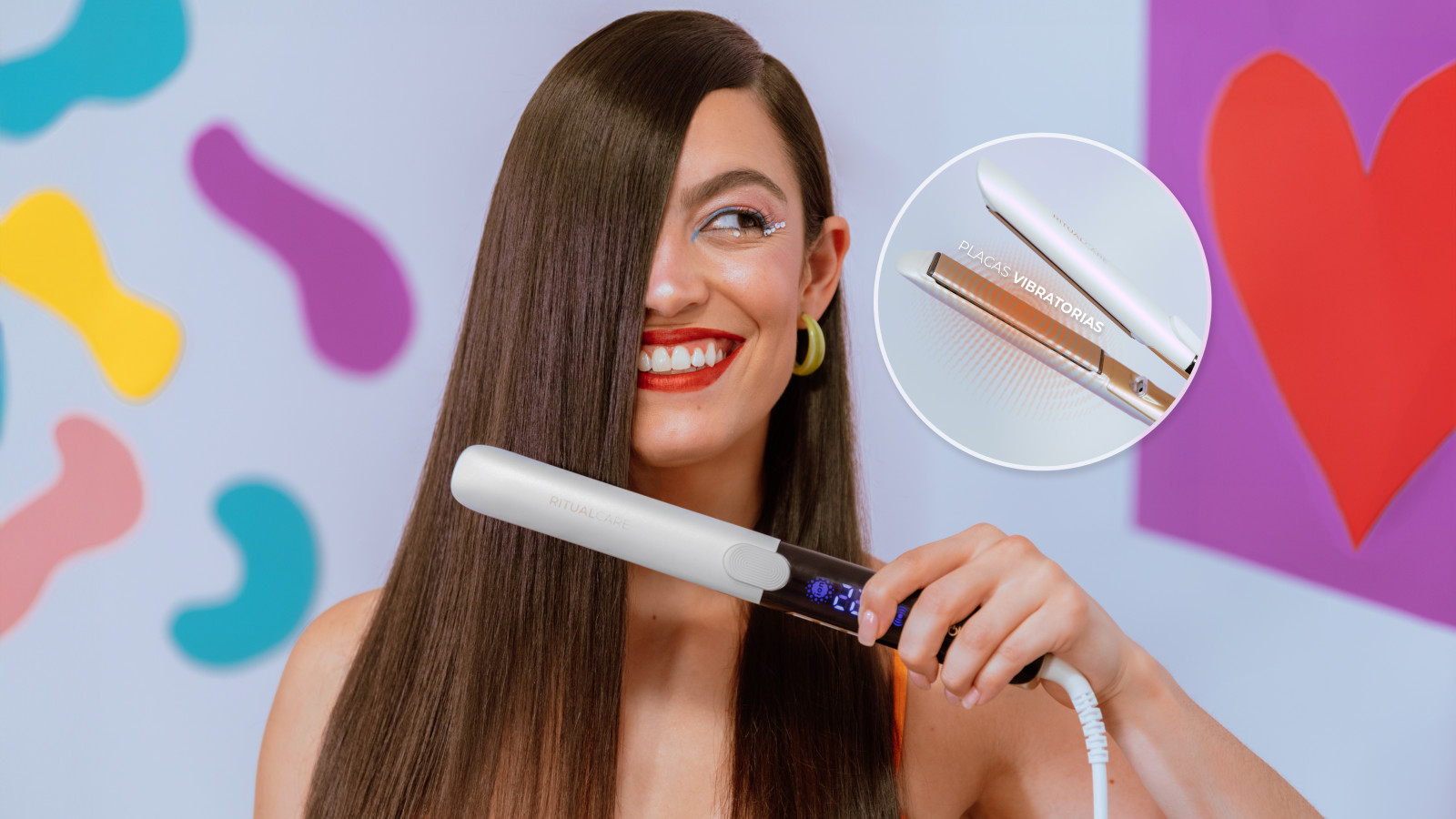 Esta plancha de pelo revoluciona el mercado con sus placas vibrantes, una tecnología innovadora que asegura una distribución uniforme del cabello por toda la placa para un alisado perfecto en una sola pasada. La vibración de las placas se activa automáticamente cuando estas se juntan, garantizando un funcionamiento intuitivo y eficiente sin necesidad de ajustes adicionales por parte del usuario.