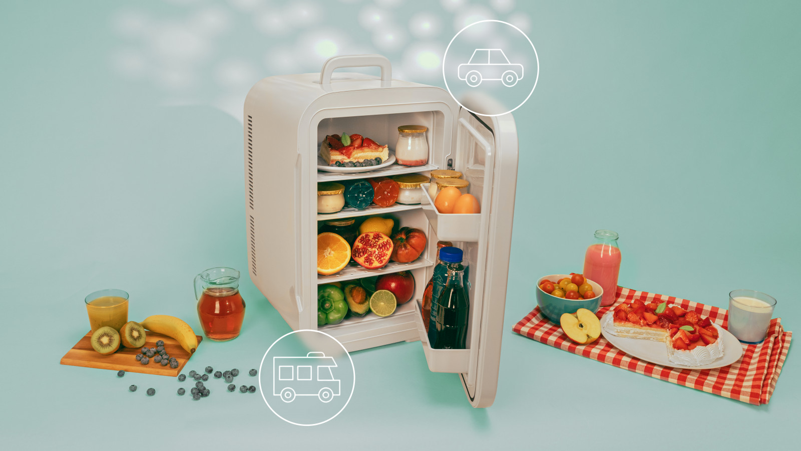 Siempre a la temperatura ideal: tanto si necesitas refrescar tus bebidas como si necesitas conservar el calor de tus alimentos, las mini neveras de Cecotec son la opción, gracias a su rango de temperatura de 7 a 65 ºC.